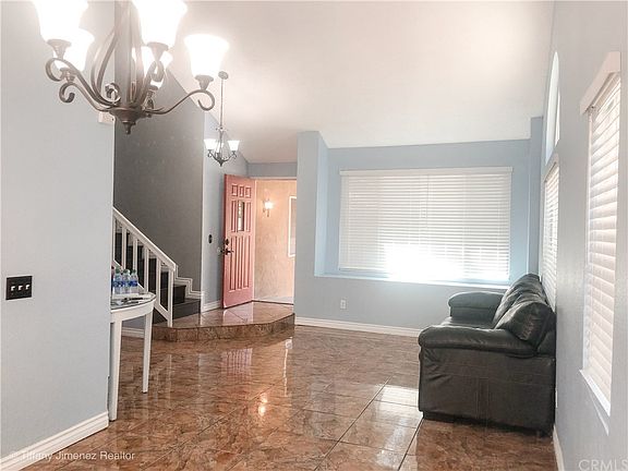 4th image of 14802 Weeping Willow Ln