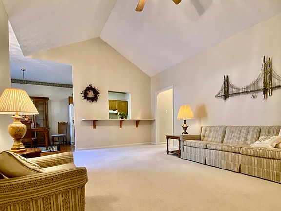 5th image of 4536 Broadmeadow Way