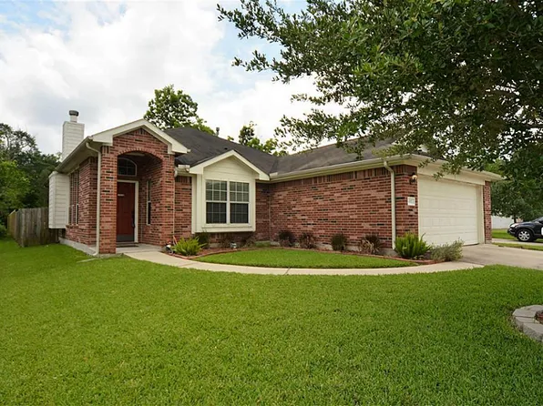 692 Rachel St, Alvin, TX 77511