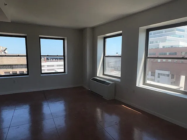 955A Main St #713 — Photo 7