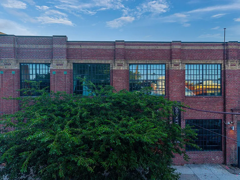 3003 Glenwood — Photo 15