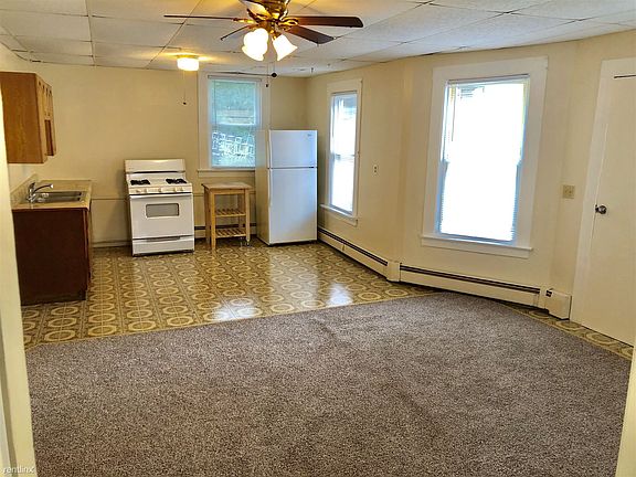 DF75B185-399B-43FD-BCC7-796B1715CE3B