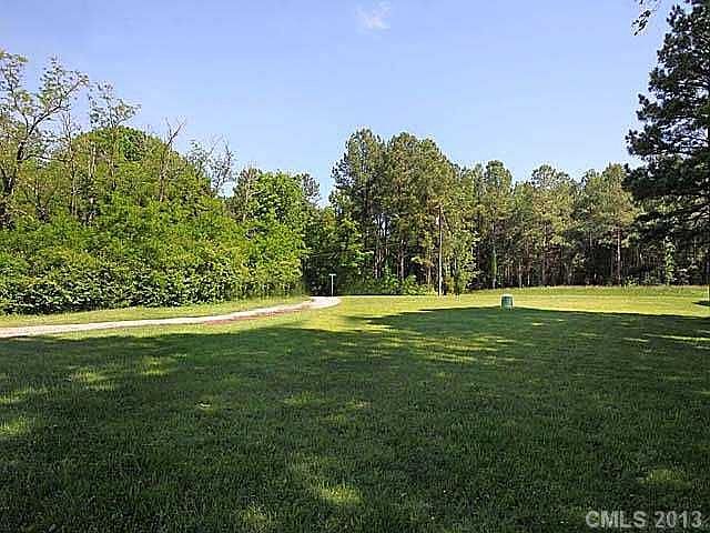1st image of 163 Southpoint Dr