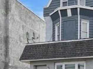 6616 Woodland Ave, Philadelphia, PA 19142