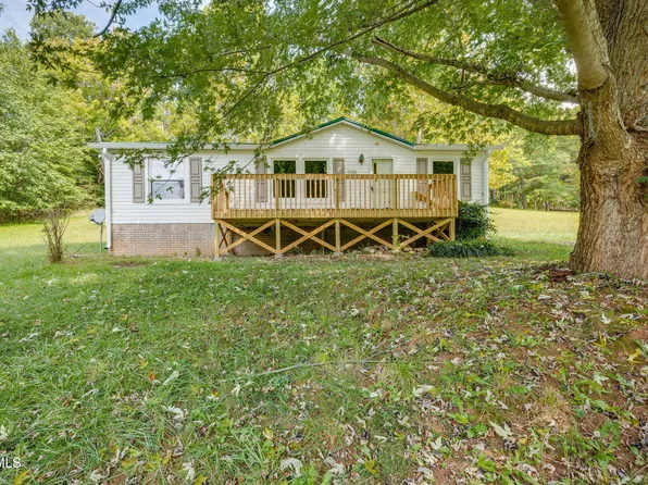 225 Sheets Hollow Rd, Johnson City, TN 37601