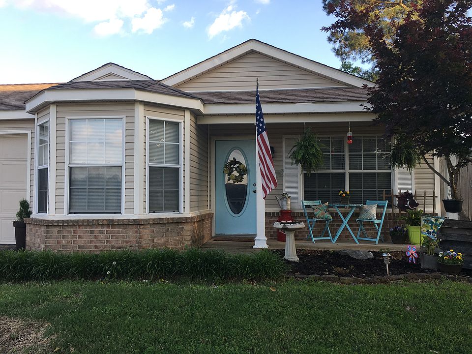 1st image of 3155 W Essex Dr