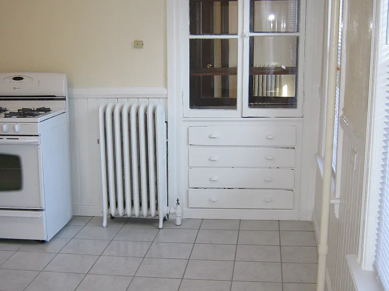 57 John St — Photo 11