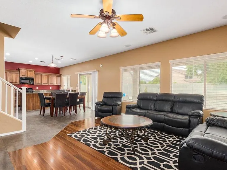 14586 W Mauna Loa Ln — Photo 7