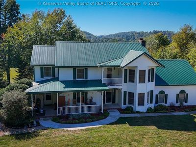 3 Charlo Acres Rd, Hurricane, WV, 25526
