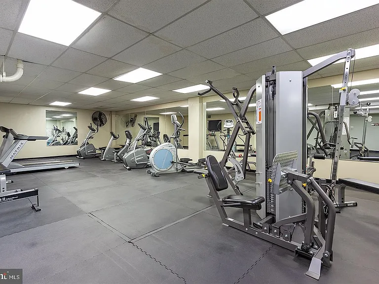 4600 Duke St #701 — Photo 43