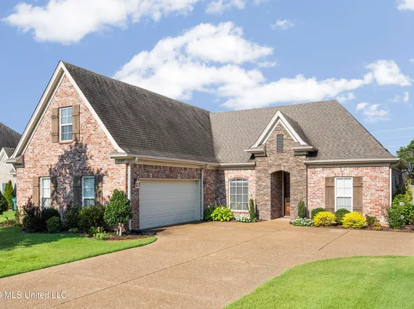 4389 Vineyard Dr W, Southaven, MS 38672