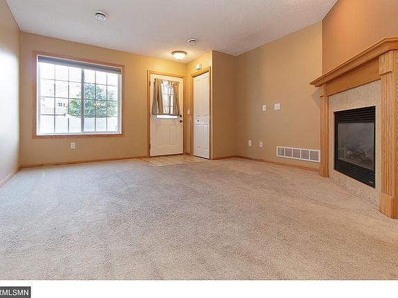 4th image of 1530 Idlewild Ln