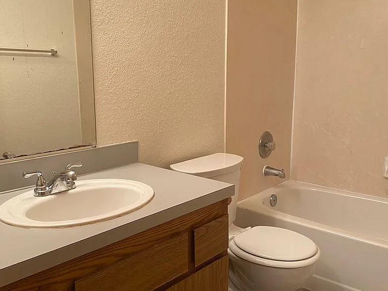 3701 W Morris Hill Rd #13-16 — Photo 3