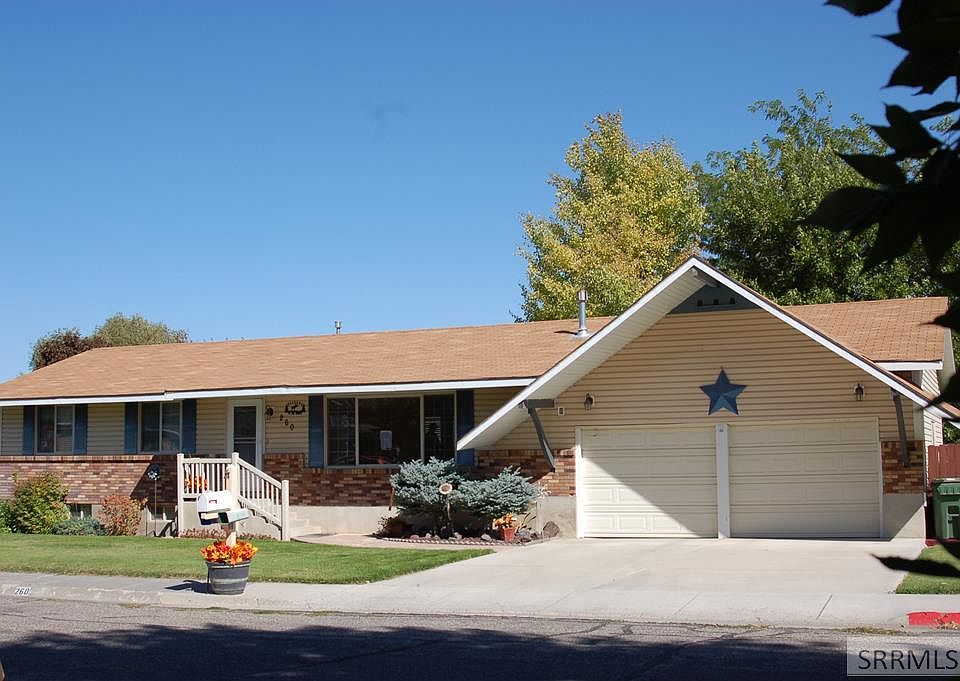 1st image of 260 Melanie Dr