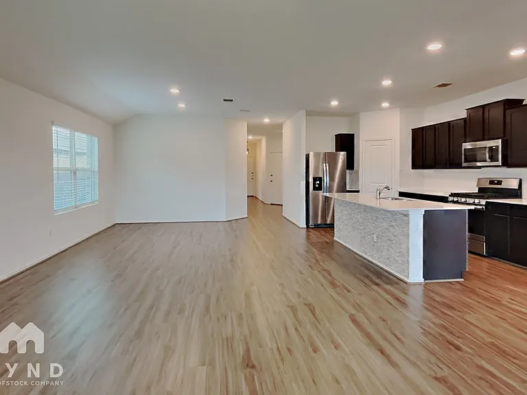 3356 Lauren Nicole Ln — Photo 3