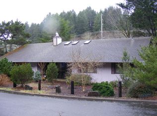 2749 NE Iler St, Newport, OR