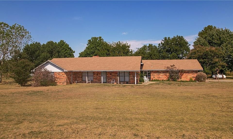 33237 Airline Rd, Pauls Valley, OK 73075