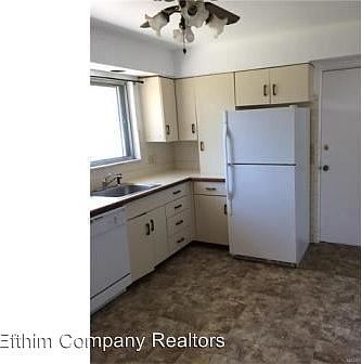 5th image of 1140 Indian Trails Dr