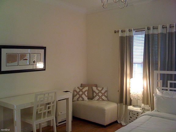 4th image of 1109 2nd St APT D