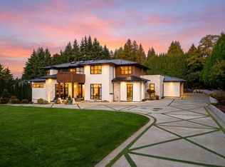 3016 163rd St, Surrey, BC V3Z 0E3