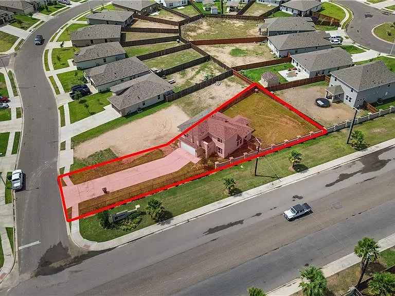 700 S Tecate Dr — Photo 30