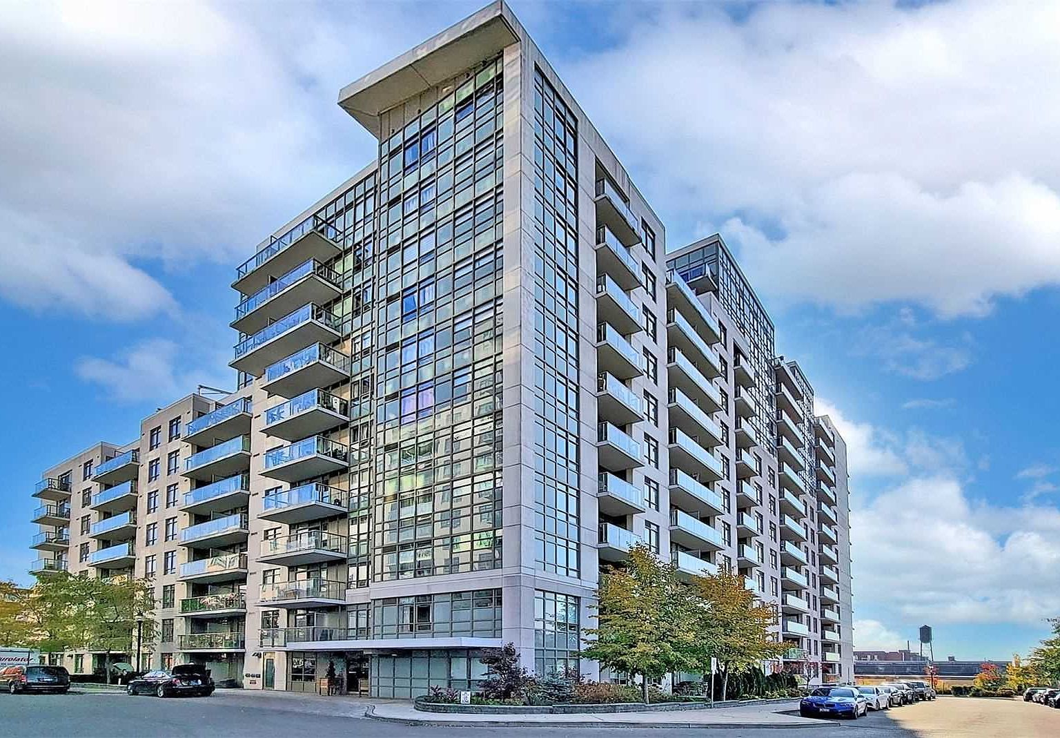 812 Lansdowne Ave 711, Toronto, ON