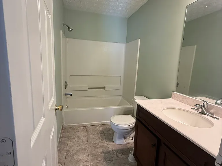 755 Tara Bnd — Photo 23