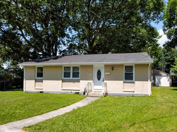 1210 Drayton Ct, Chesapeake, VA 23324