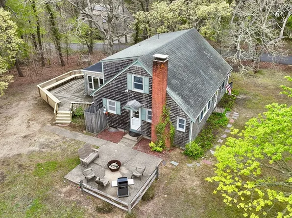 495 School House Rd, Eastham, MA 02642