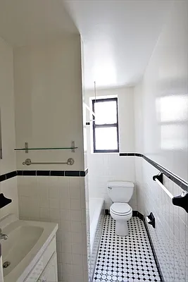 Rented by JK Dansar Corp | media 26