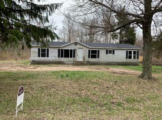 75781 24th Ave, South Haven, MI 49090