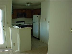 2nd image of 7810 N Park Ave