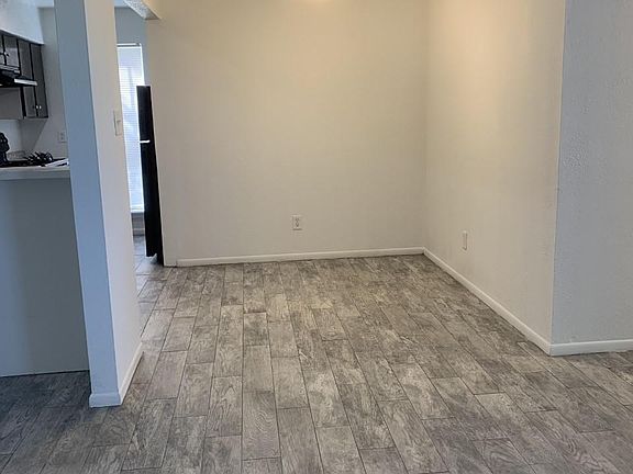 2nd image of 407 Gladstell St APT 62
