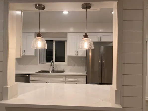 1021 Hornblend St, San Diego, CA 92109