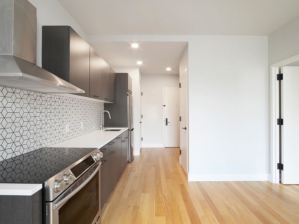 1st image of 101 E 10th St #7-C