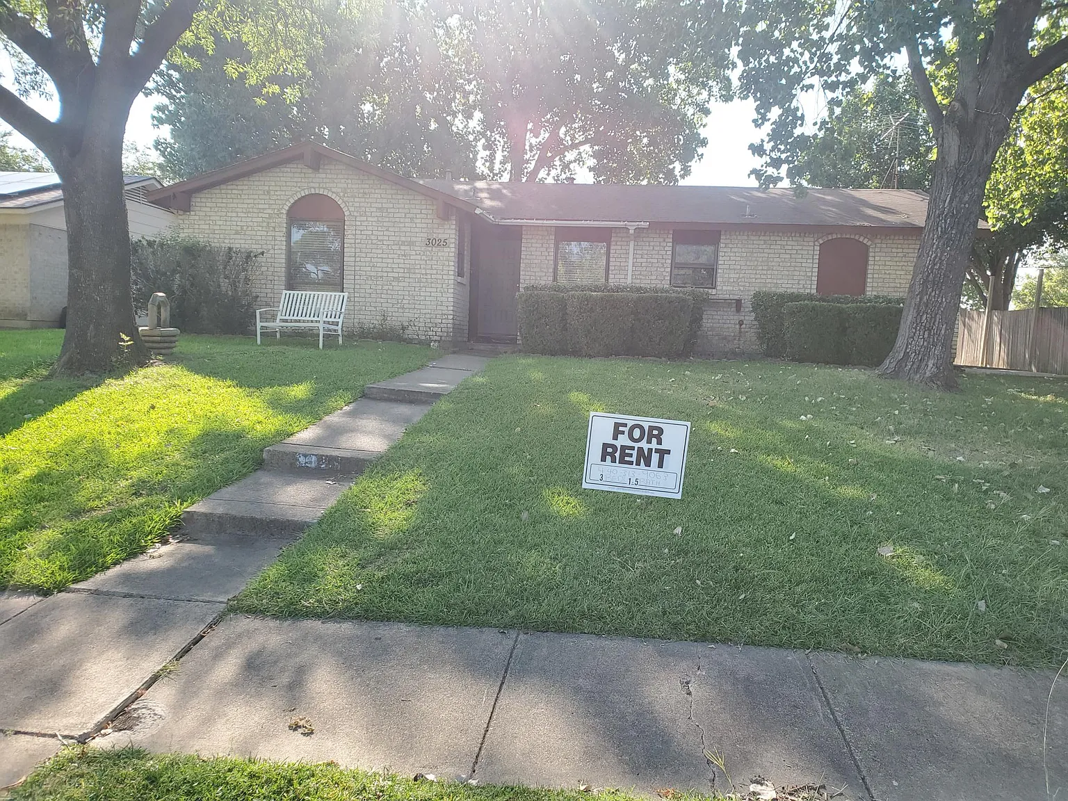 3025 Lambert Dr — Photo 3