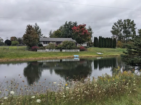 193 E Cannonsville Rd, Stanton, MI 48888