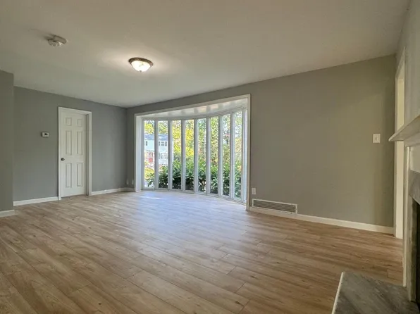 5735 Euclid St, Landover, MD 20785