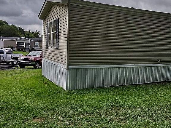 5th image of 117 Fremont Dr