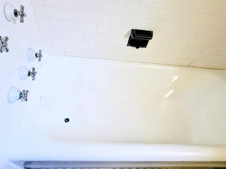 Bathroom off the hallway, bathtub