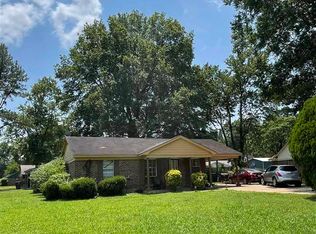 143 Stoneham Rd, Memphis, TN 38109