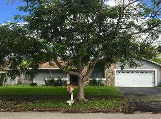 13811 SW 108th St, Miami, FL 33186