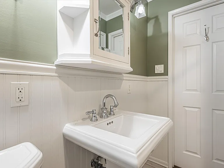 3503 Hacienda St — Photo 25