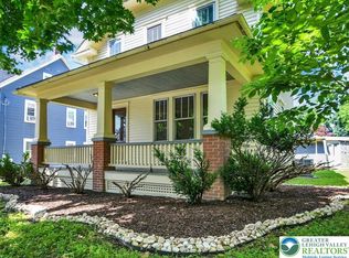 114 S New St, Nazareth, PA 18064