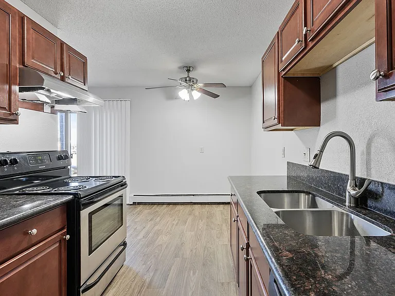 River Ridge Apartments — Photo 78