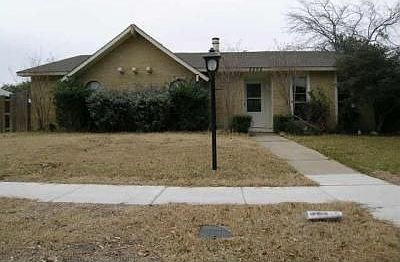 1st image of 4805 Ash Glen Ln