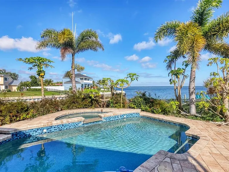3601 Coquina Key Dr SE — Photo 44