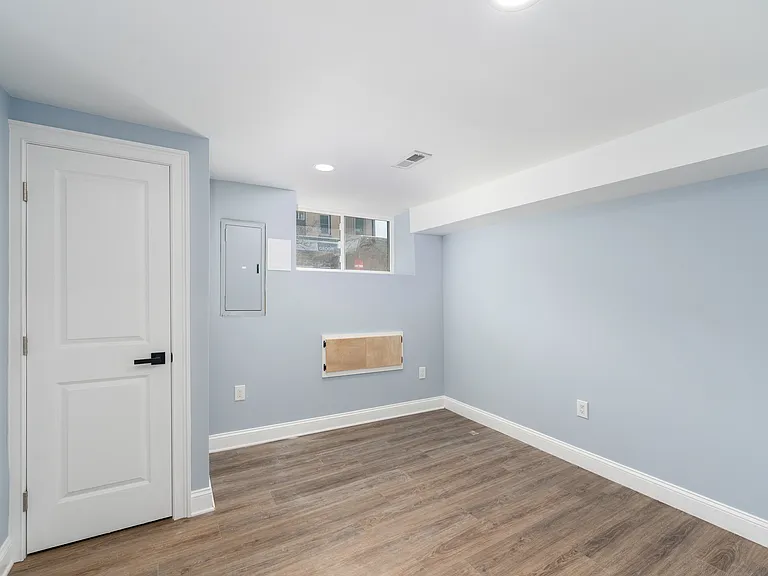 40 E Fort Ave — Photo 11