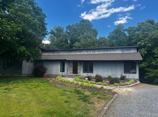 3204 Pleasant Ridge Rd, Summerfield, NC 27358