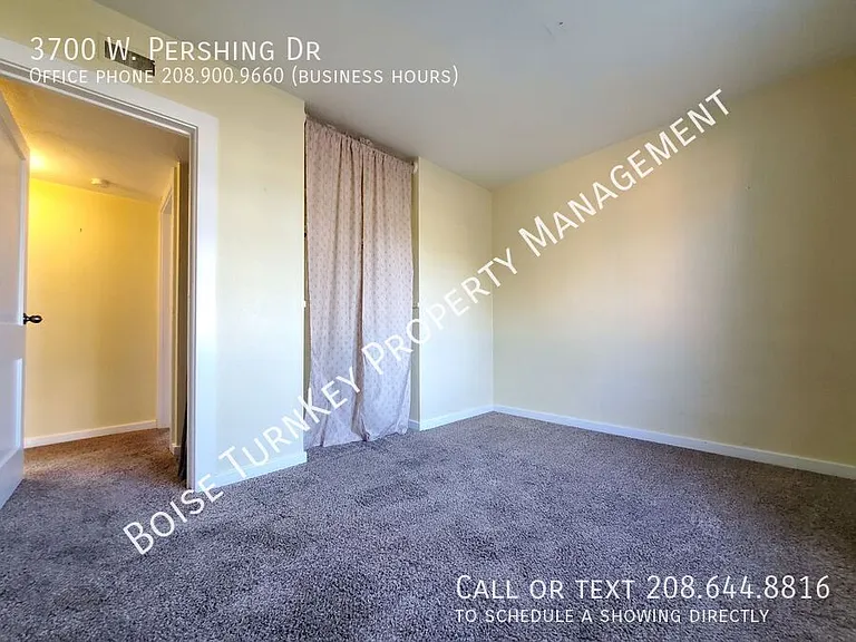3700 W Pershing Dr — Photo 36